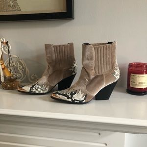 Cape robbin “kelsey” boot